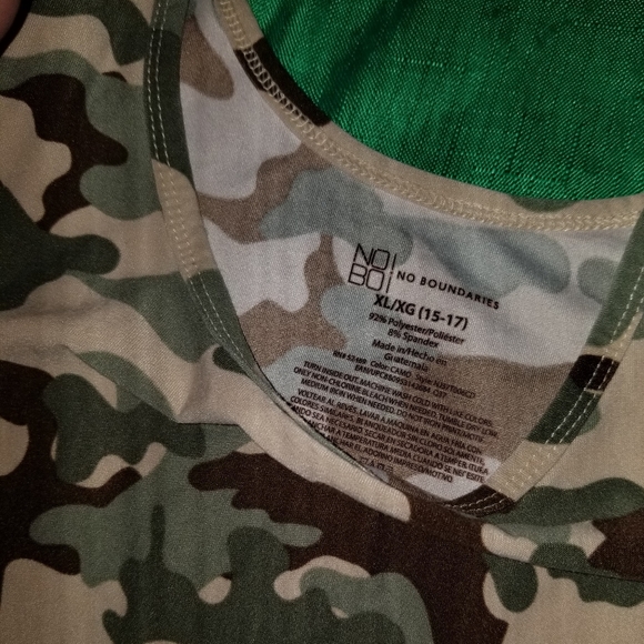 No boundaries tank top - Picture 3 of 4